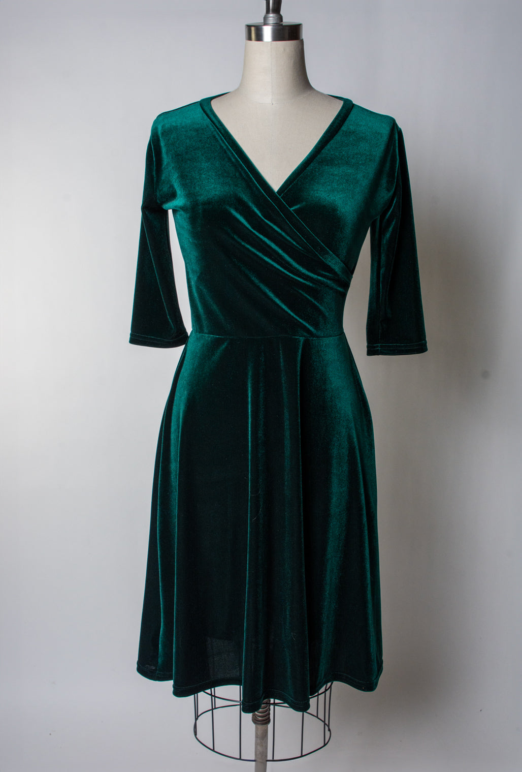 joanie green dress Joanie Green Polka Dot Midi Dress UK 12 main image 1